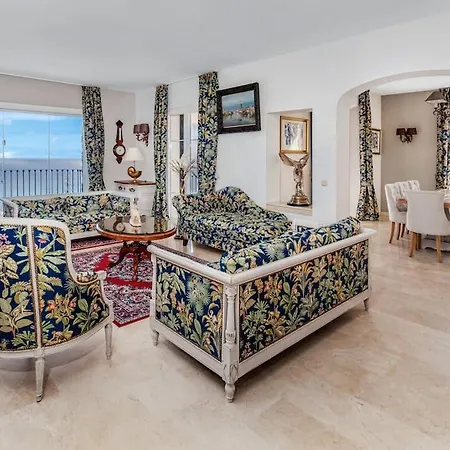 Andalus With French Charm Next To Sotogrande Villa *